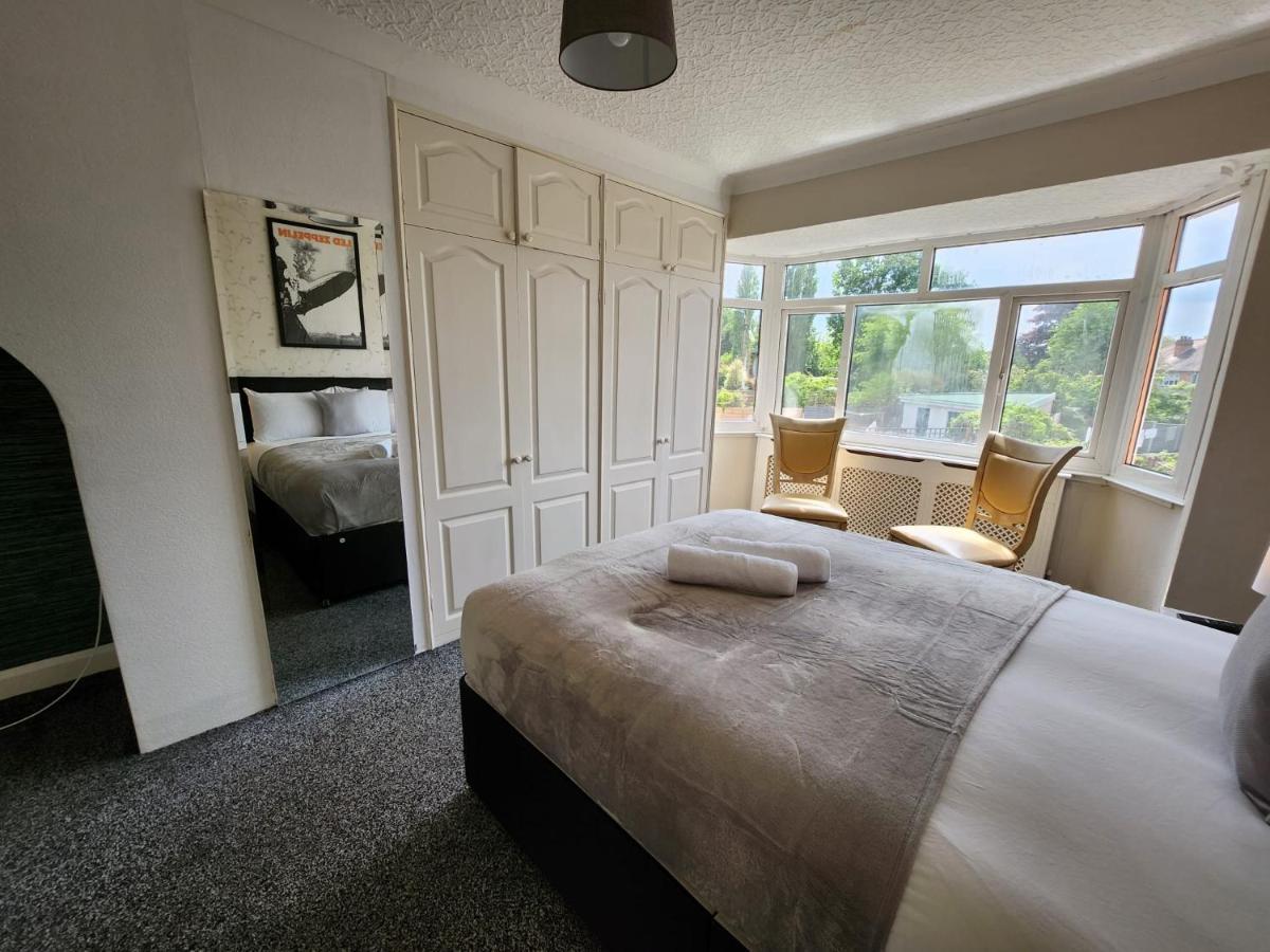 Sheldon Shared House Hotel Solihull Exterior photo
